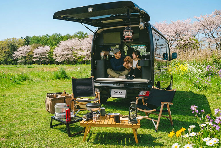 キャンピングカー車中泊