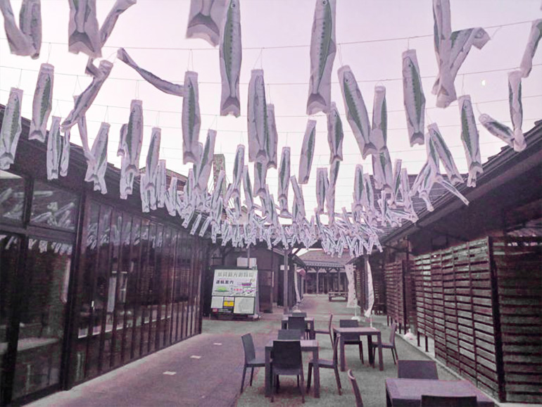 ひみ番屋街の外観