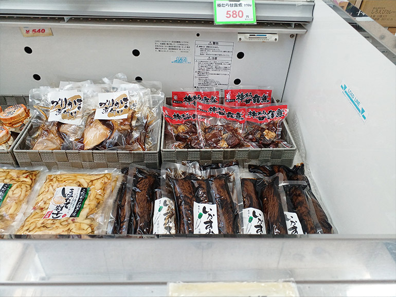 道の駅 ウェーブパーク滑川の店内