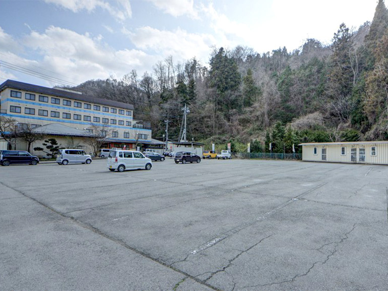 RVパーク ホテルスターらんど駐車場