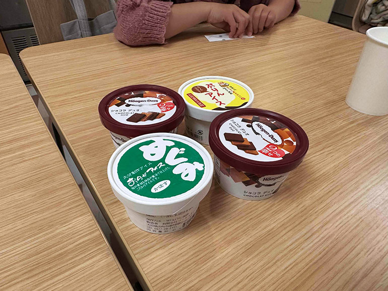 売店で購入したアイス