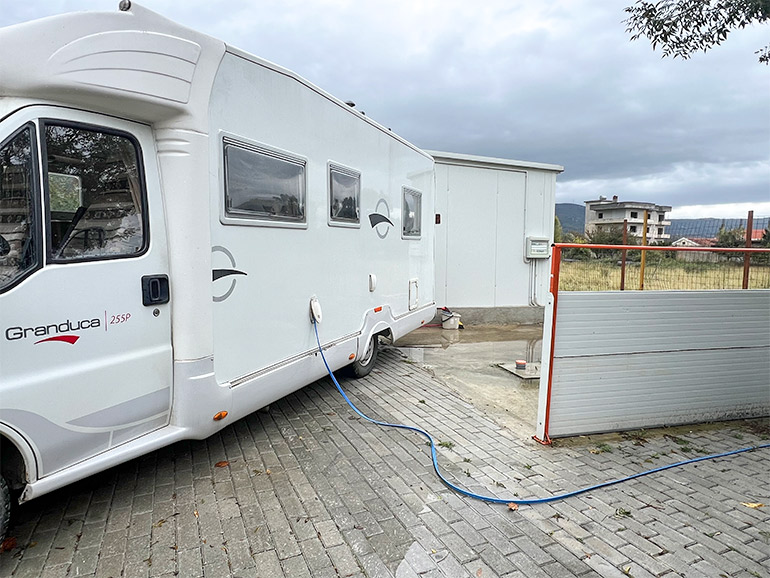 アルバニアのキャンプ場