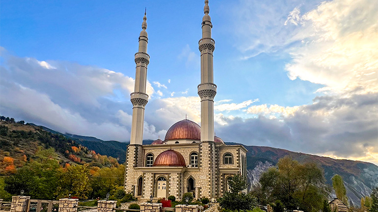 きャンピングカーで巡るアルバニア6日間の旅