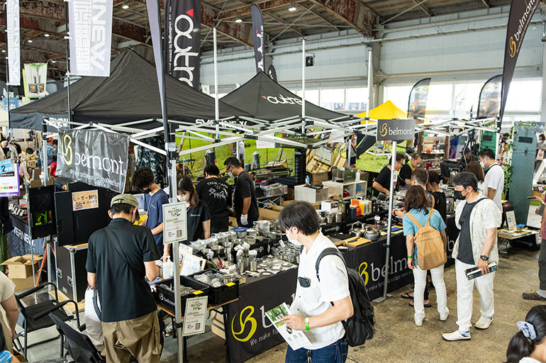 アウトドアギアエリア