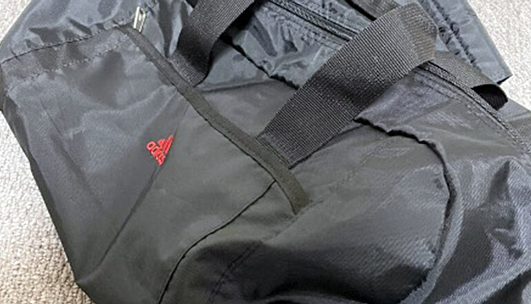 ボストンバッグ