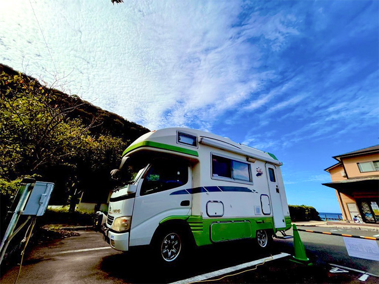 宇久須キャンプ場RVパークの駐車場