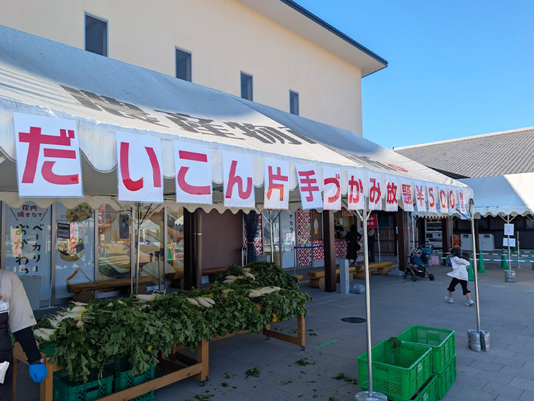 道の駅おがわまちの市場