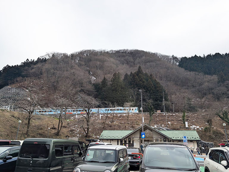 武甲温泉周辺の景色