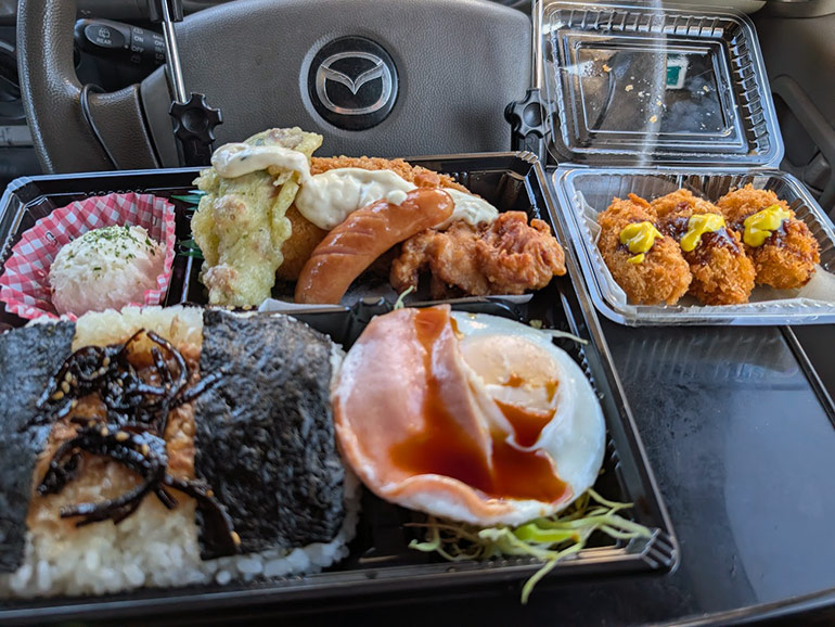 車中泊の食事