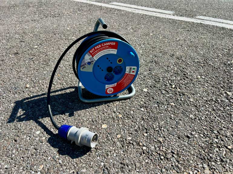 外部電源コード