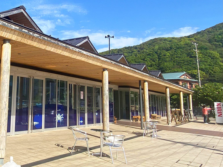 道の駅くるら戸田の休憩スペース