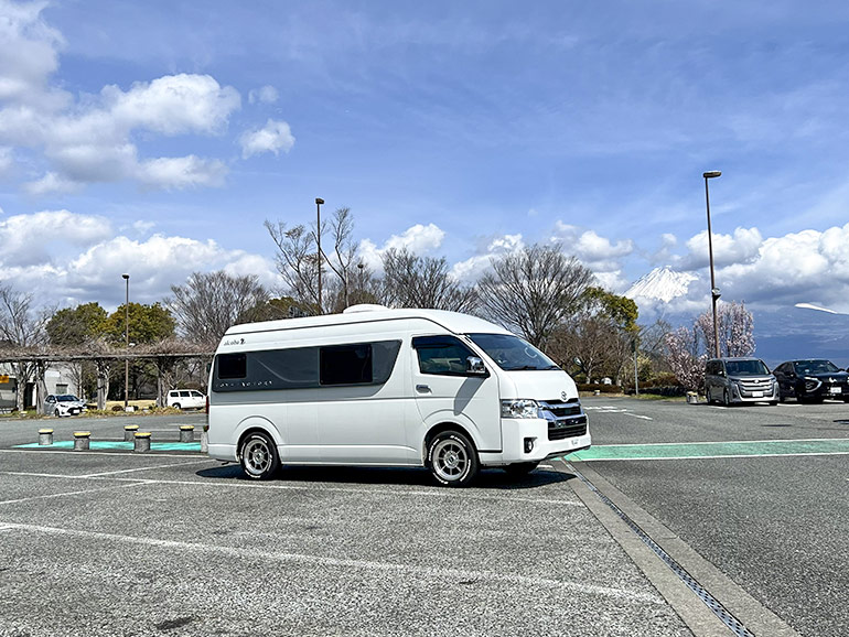 キャンピングカーアルコーバの車体