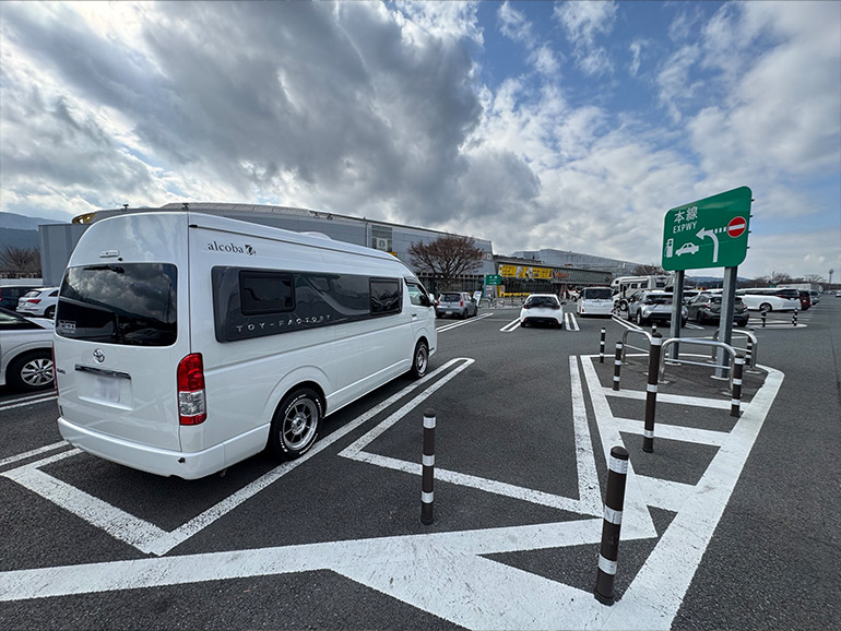 足柄SA(下り)駐車場