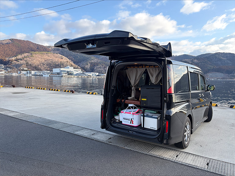 車中泊仕様車で釣り