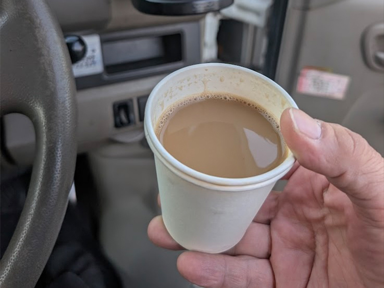 店員にもらったホットコーヒー