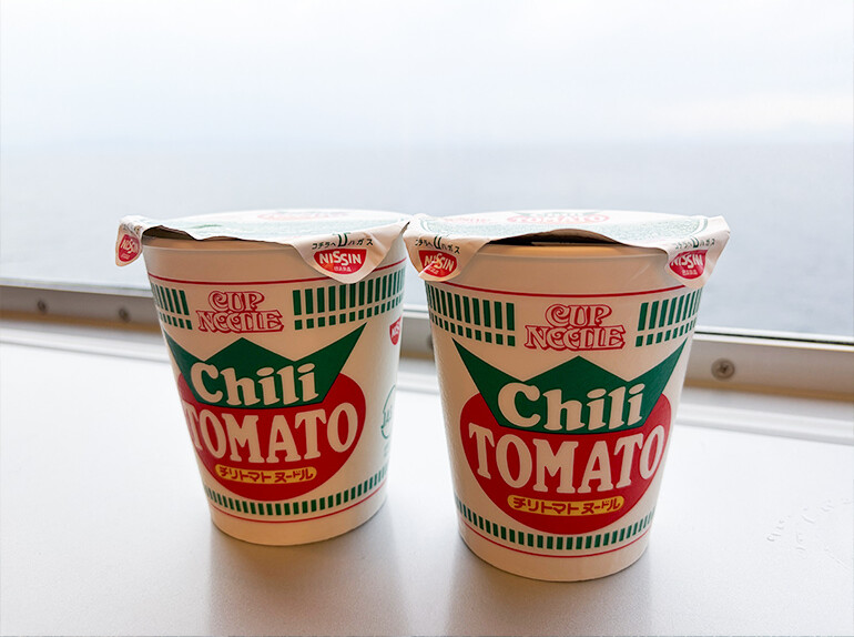 カップラーメン