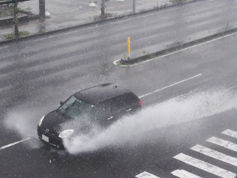 運転中の水しぶき