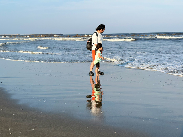 片貝海水浴場で海辺散歩