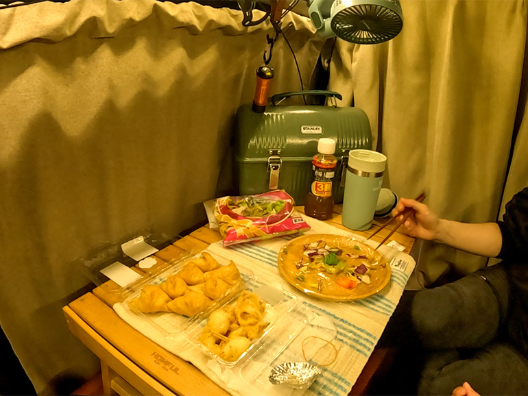 呼子台場みなとプラザで車中飯