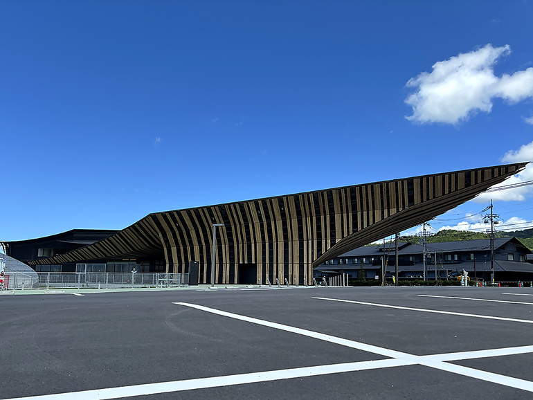 道の駅 あいの土山の外観