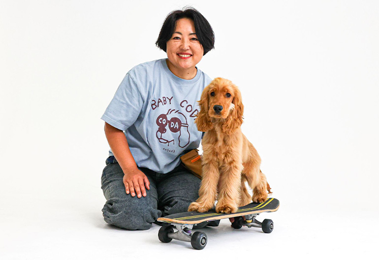 人気のスケボー犬コーダ君